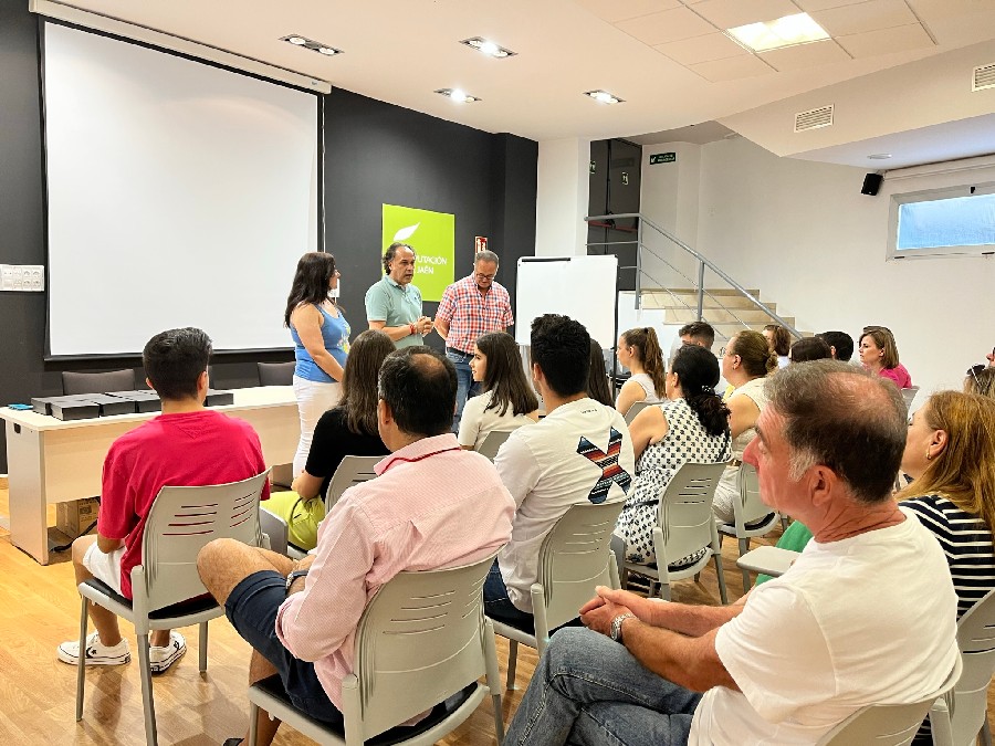 Reconocimiento a la labor educativa del profesorado que se jubila este año